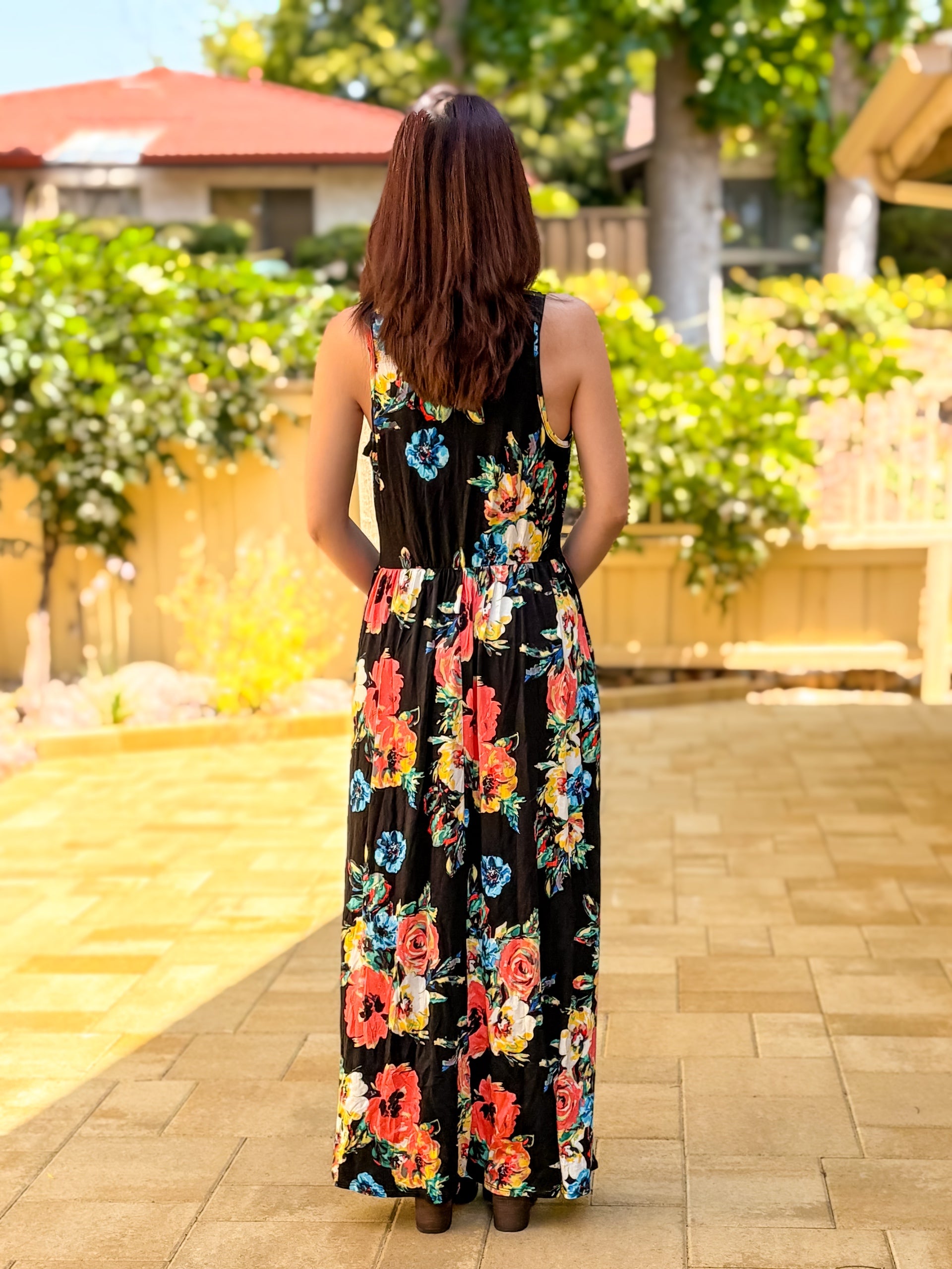 Tea Party Maxi Dress (Black Floral)