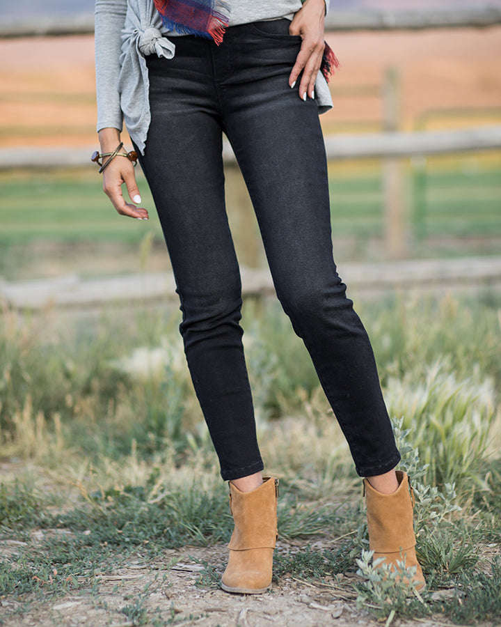 Grace & Lace Classic Mid Rise Pull-On Jeggings (Black) - Babe Outfitters