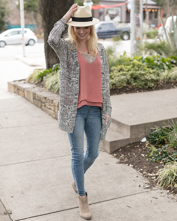 Grace & Lace Classic Mid Rise Pull-On Jeggings in Mid Wash - Babe Outfitters