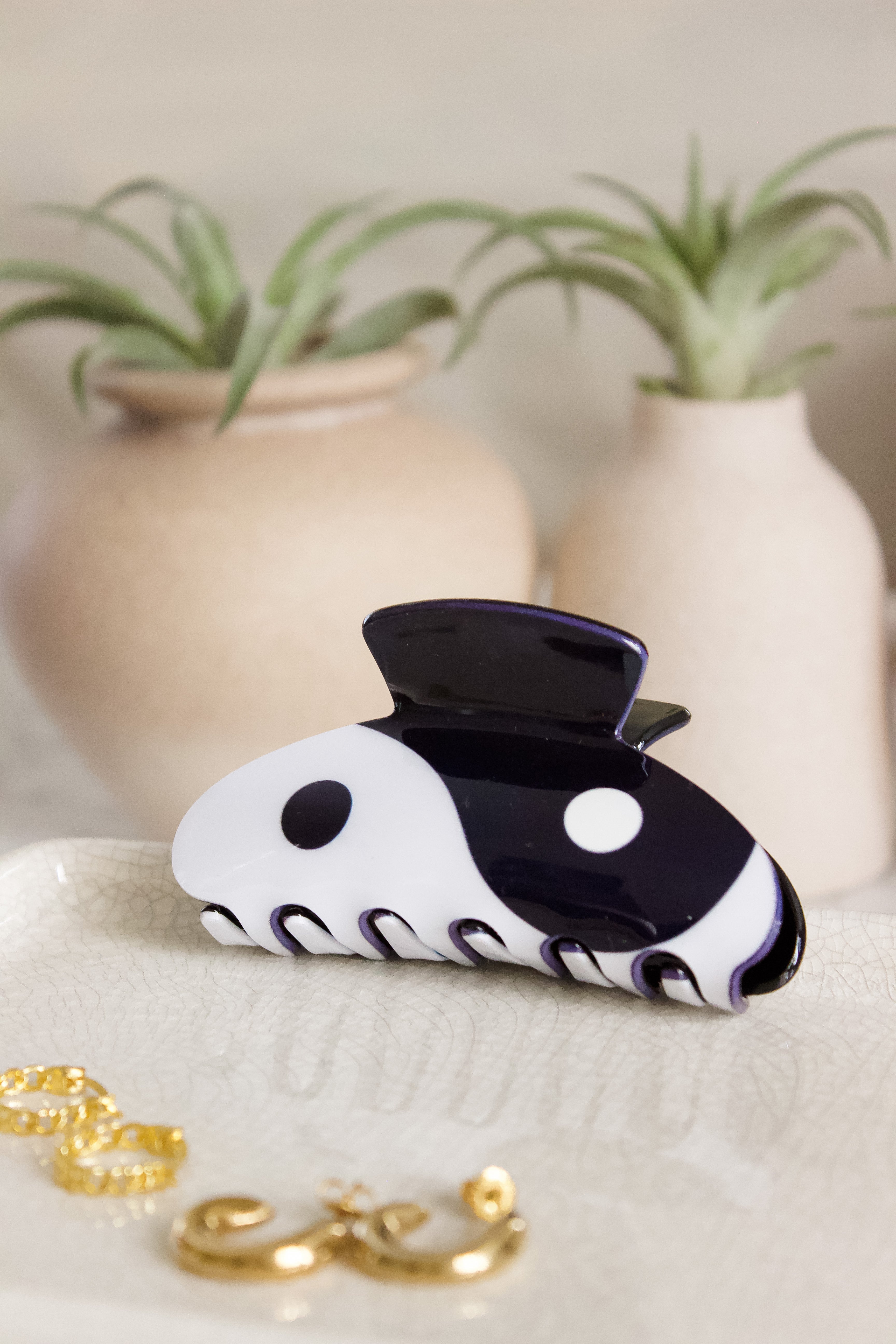 Yin Yang Claw Hair Clip