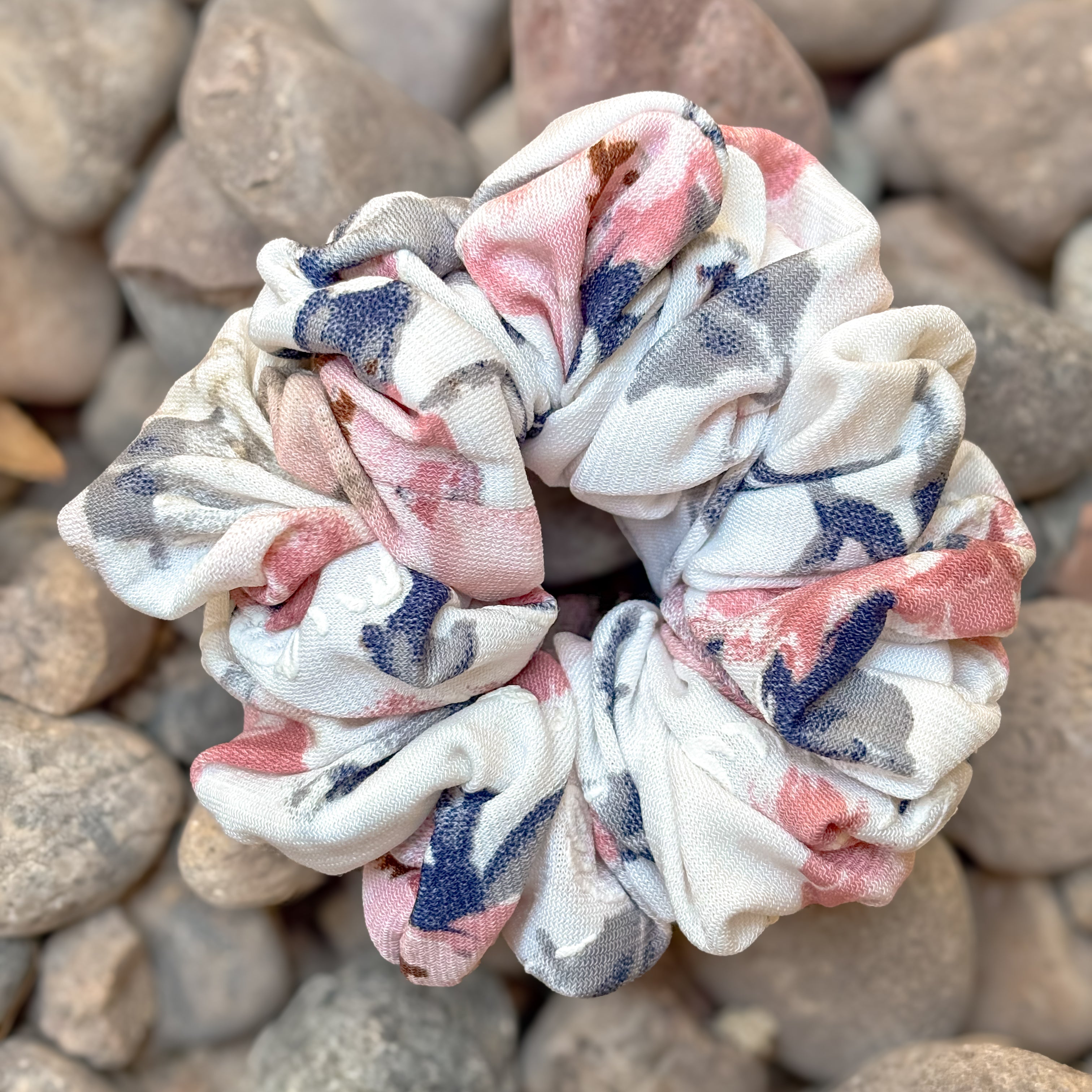 Breeze Scrunchie in Rosemilk