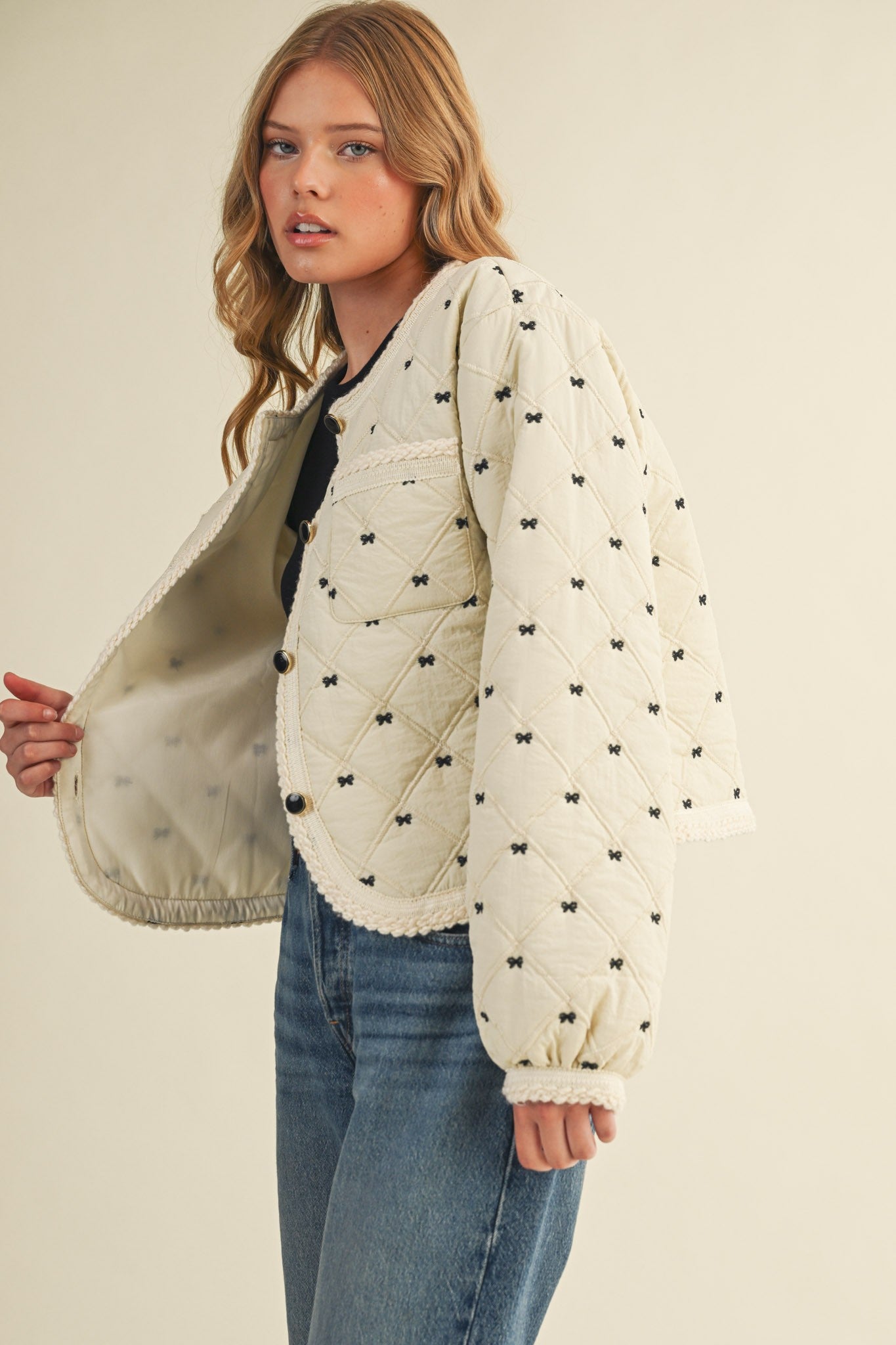 Coquette Bow Puffer