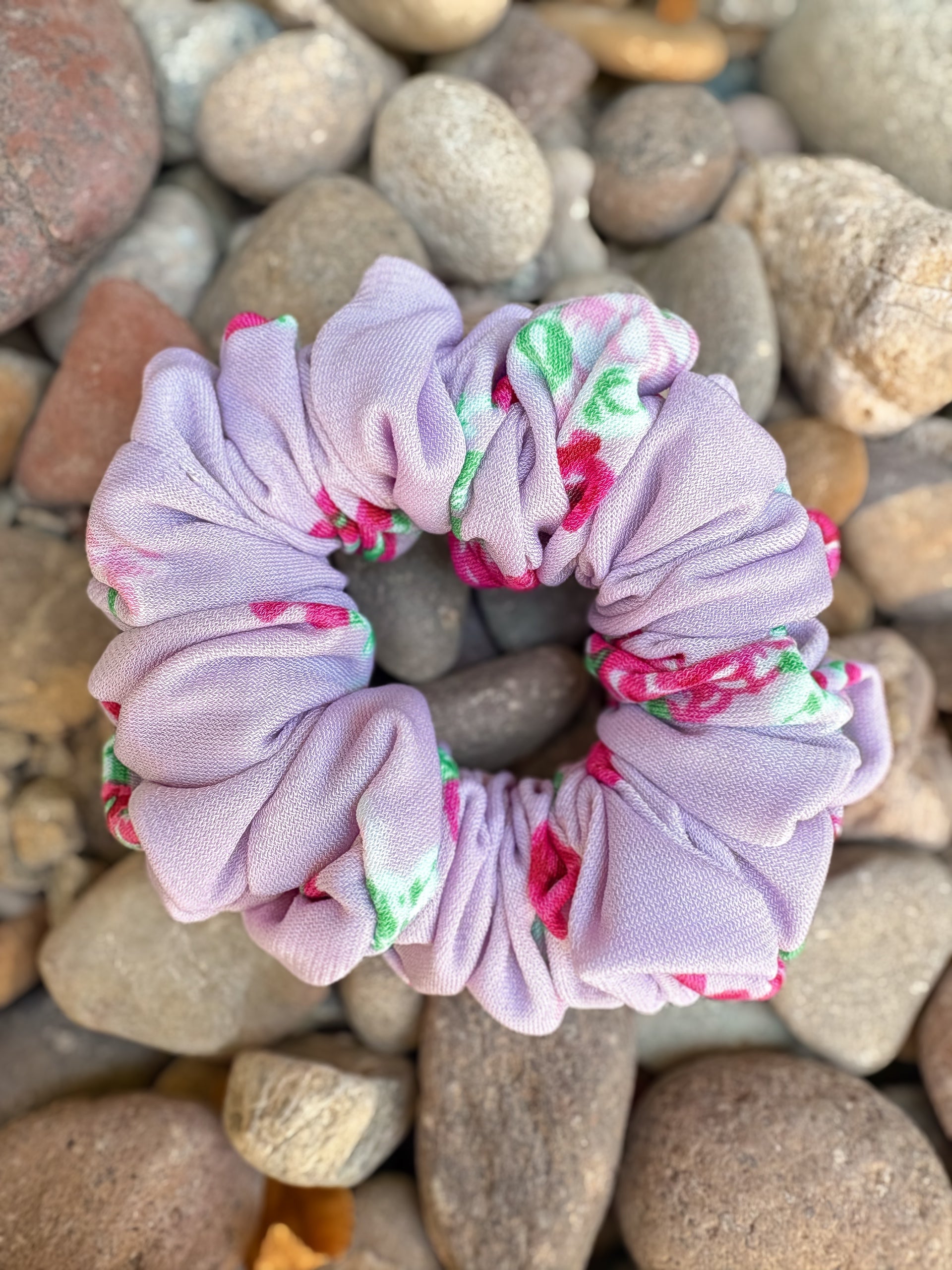 Breeze Scrunchie in Purple Haze