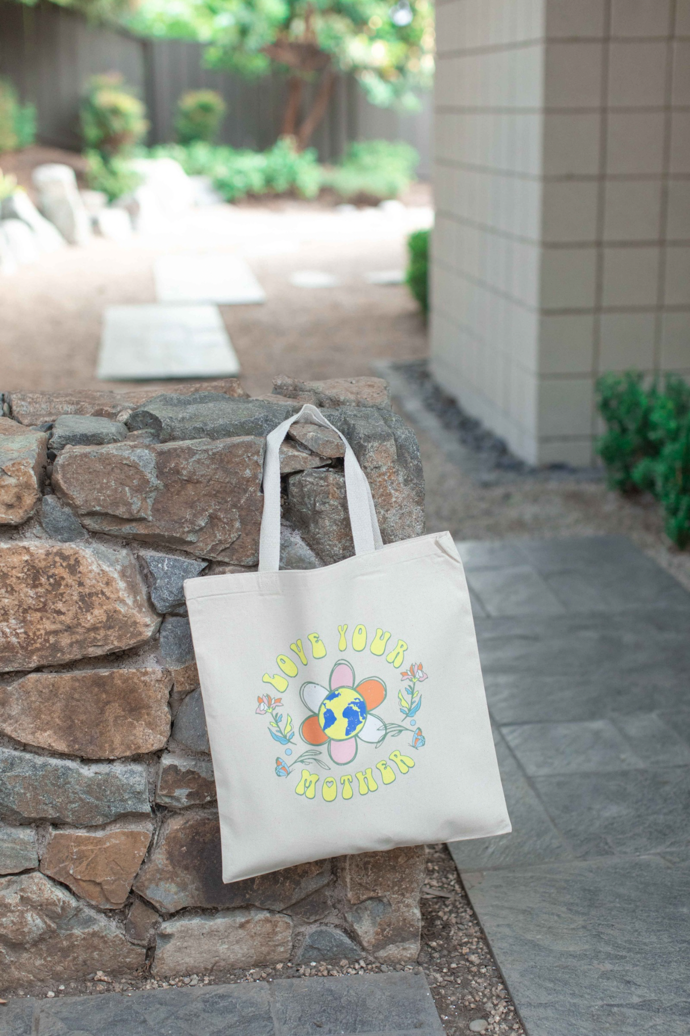 Love Mother Earth Tote