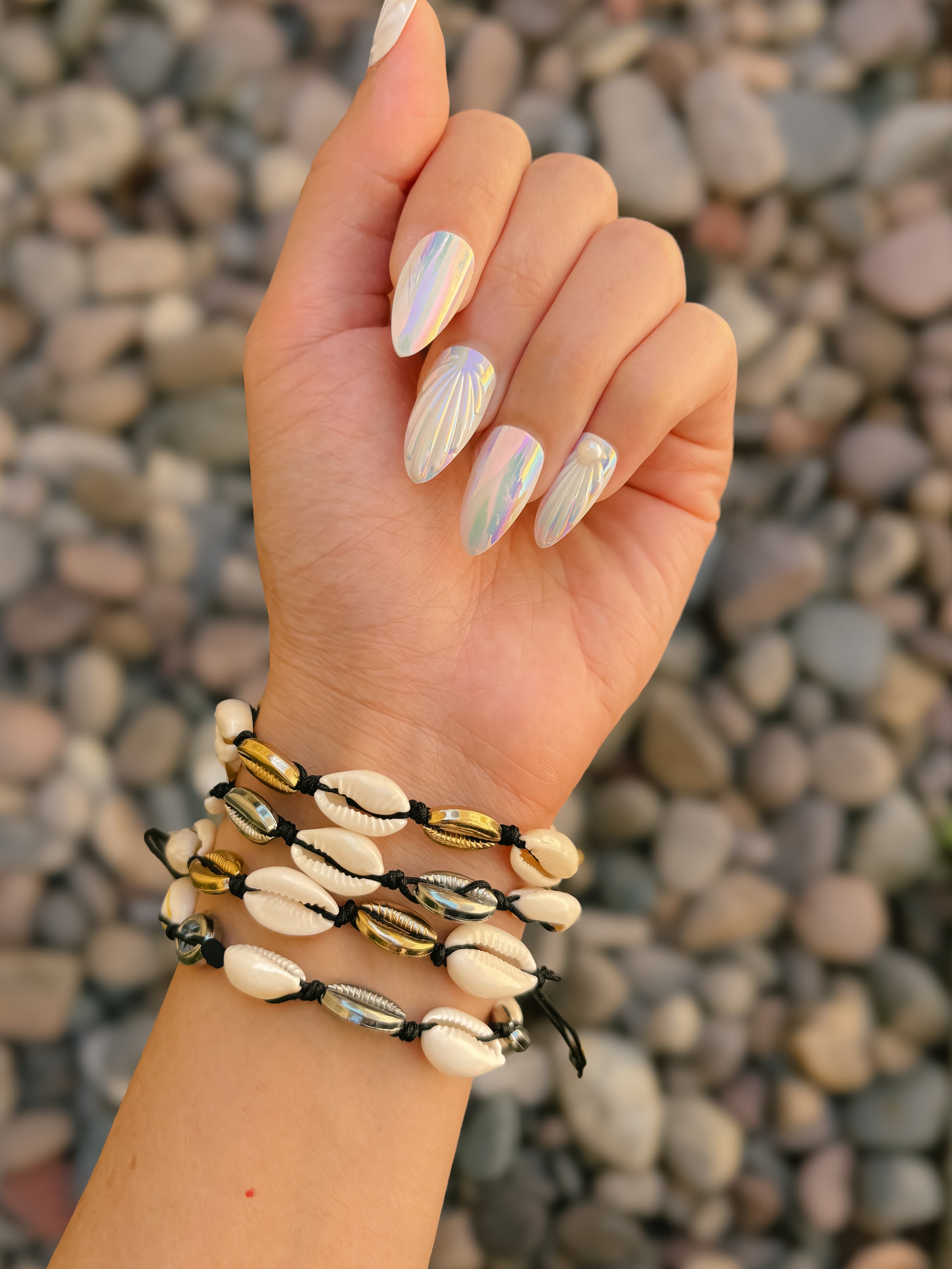 Sunkissed Shells Bracelet