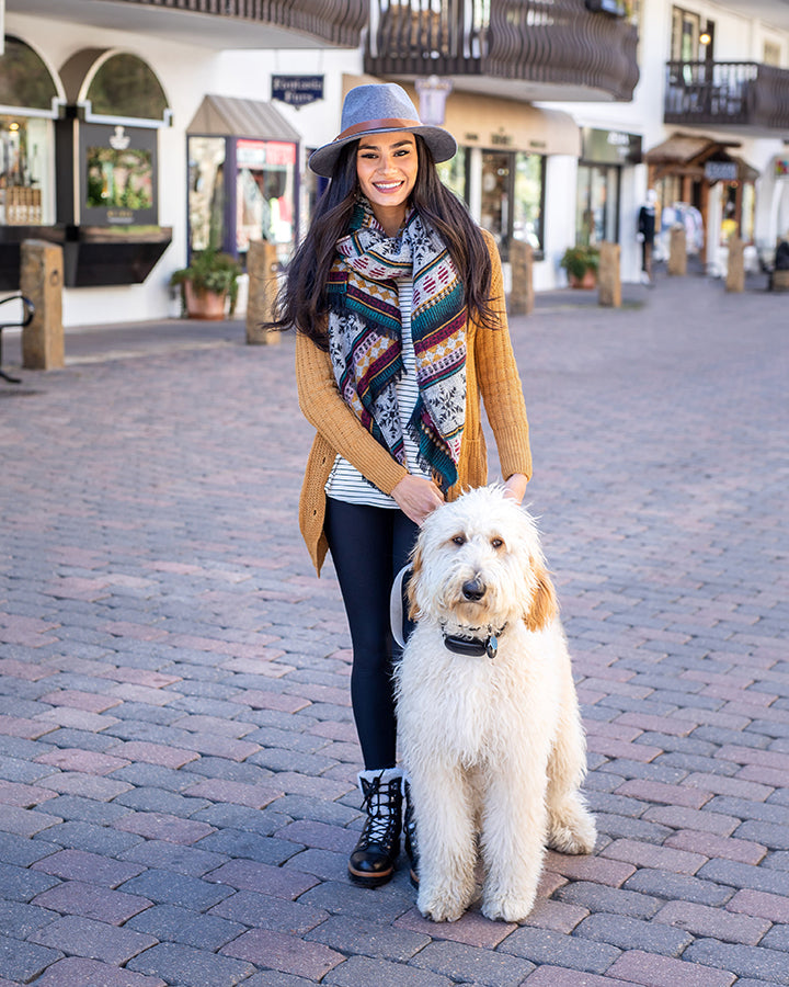 Grace & Lace Pocket Poncho/Scarf