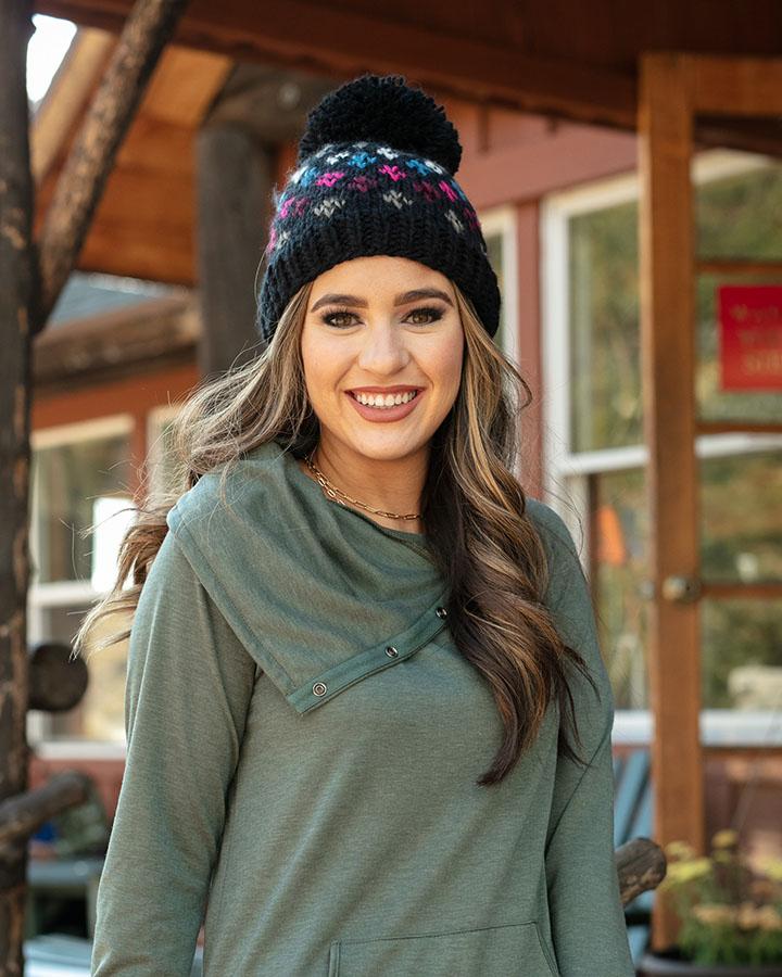 Grace & Lace Reversible Pom Hat (Roxbery)