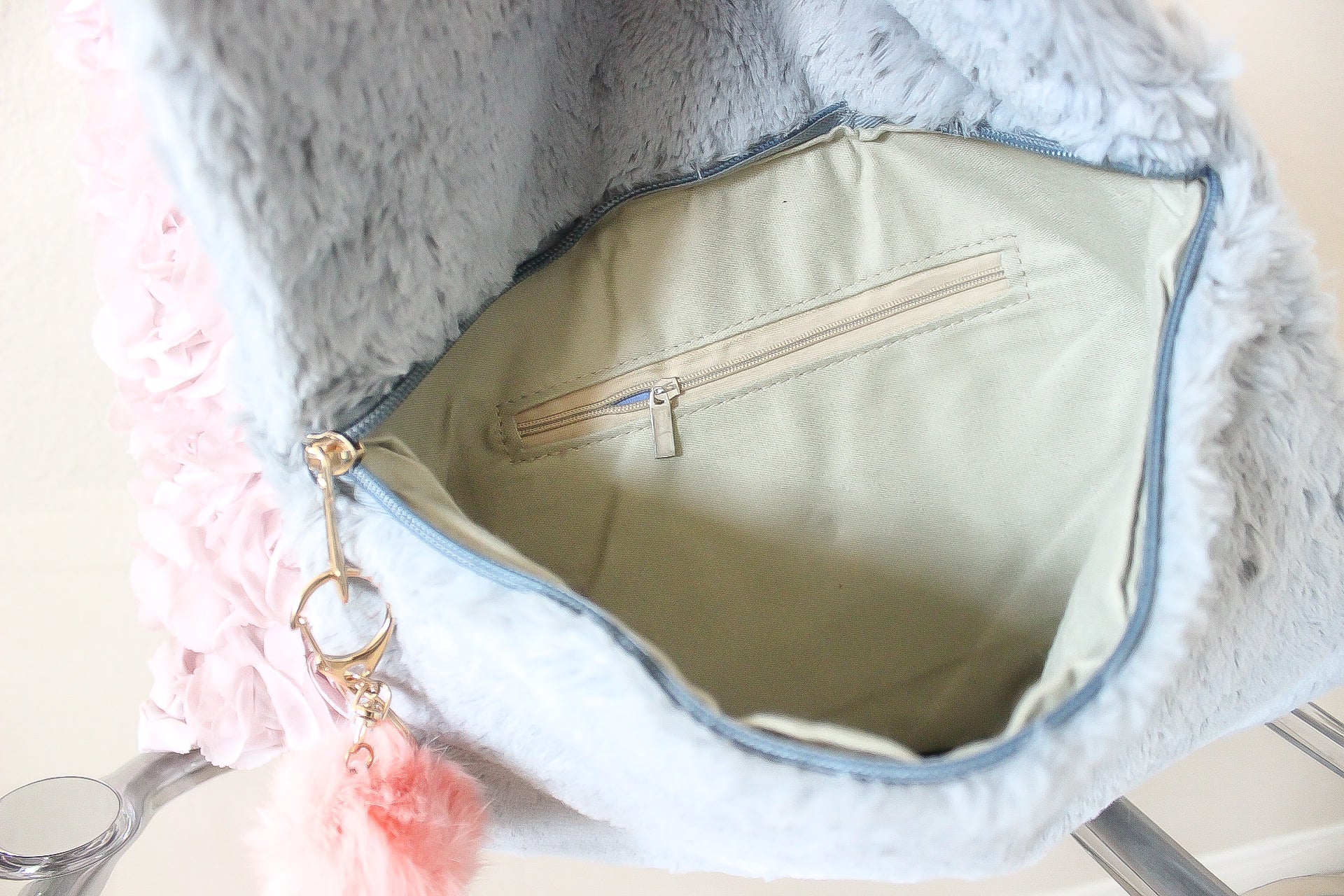 Furry Pom Pom Clutch - Babe Outfitters