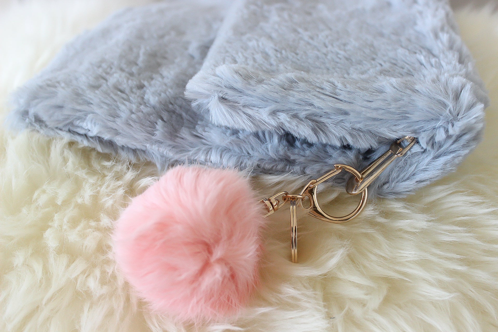 Furry Pom Pom Clutch - Babe Outfitters