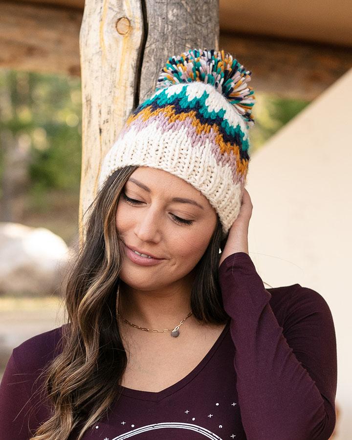 Reversible Pom Hat (Snowcap)