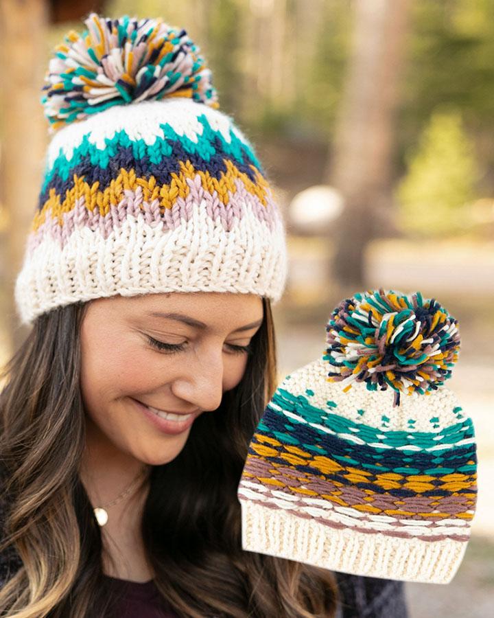 Reversible Pom Hat (Snowcap)