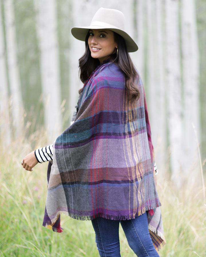 Grace & Lace Pocket Poncho/Scarf