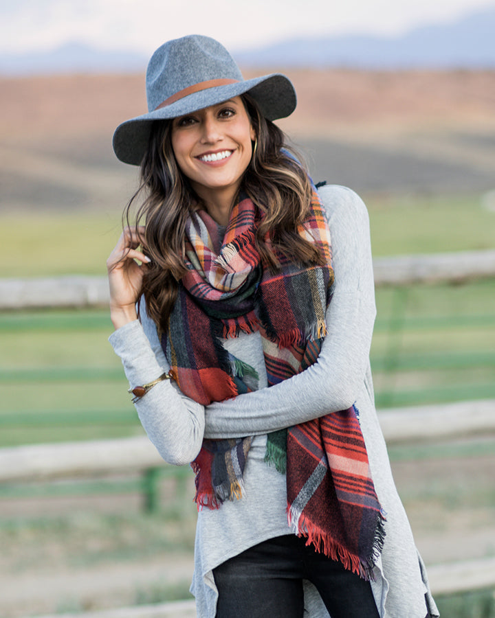 Grace & Lace Pocket Poncho/Scarf