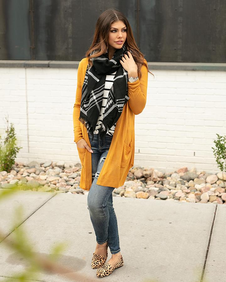 Grace & Lace Pocket Poncho/Scarf