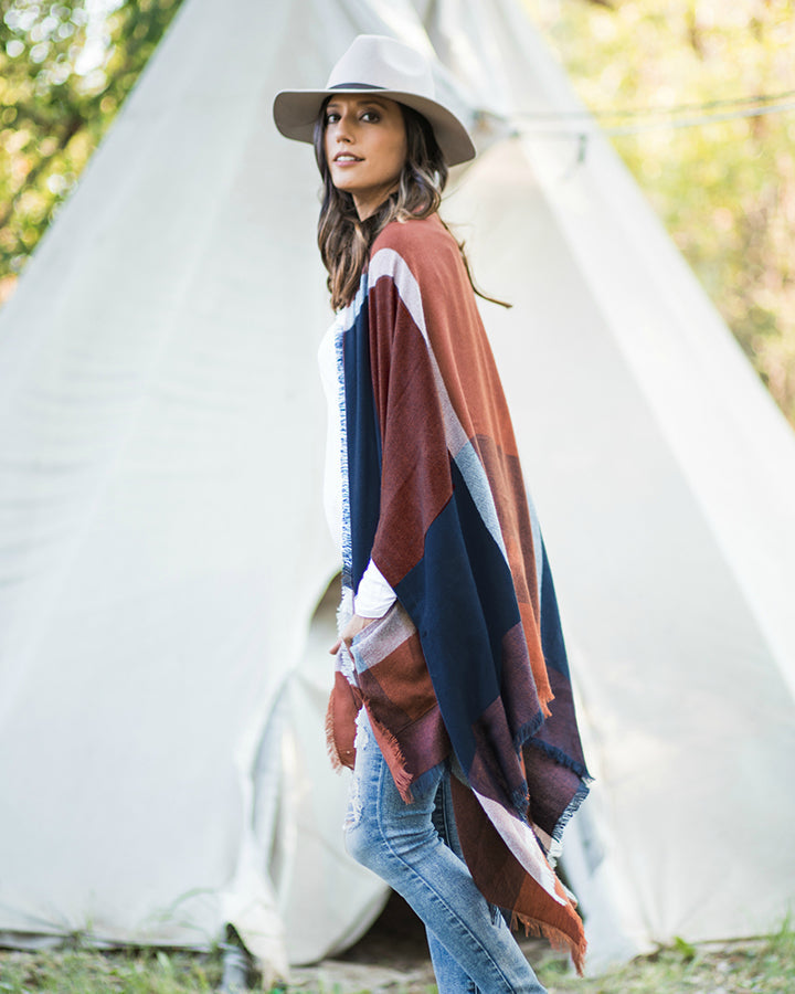 Grace & Lace Pocket Poncho/Scarf