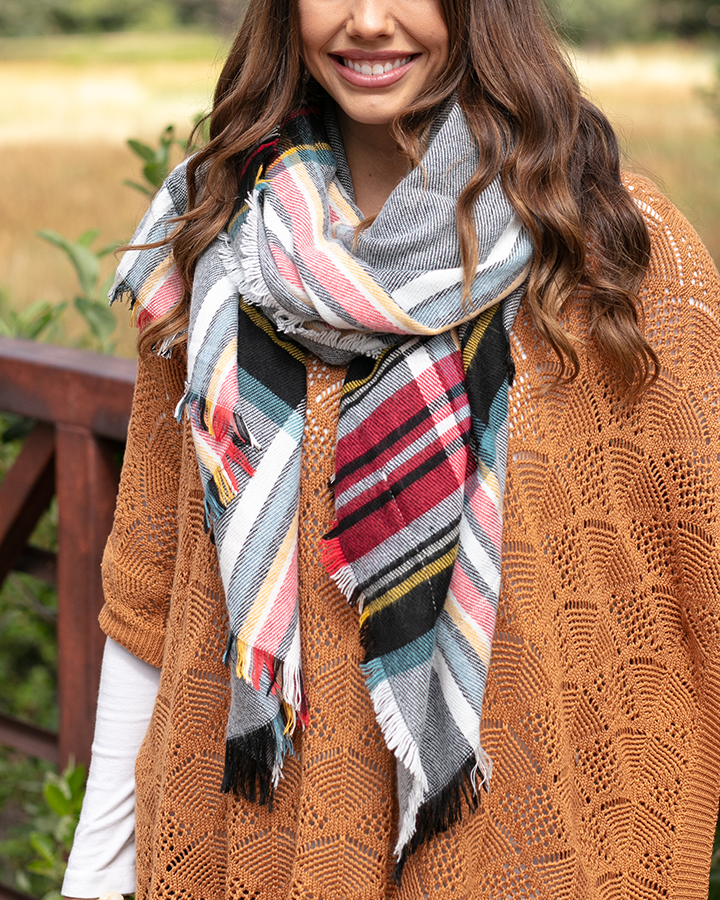 Grace & Lace Pocket Poncho/Scarf