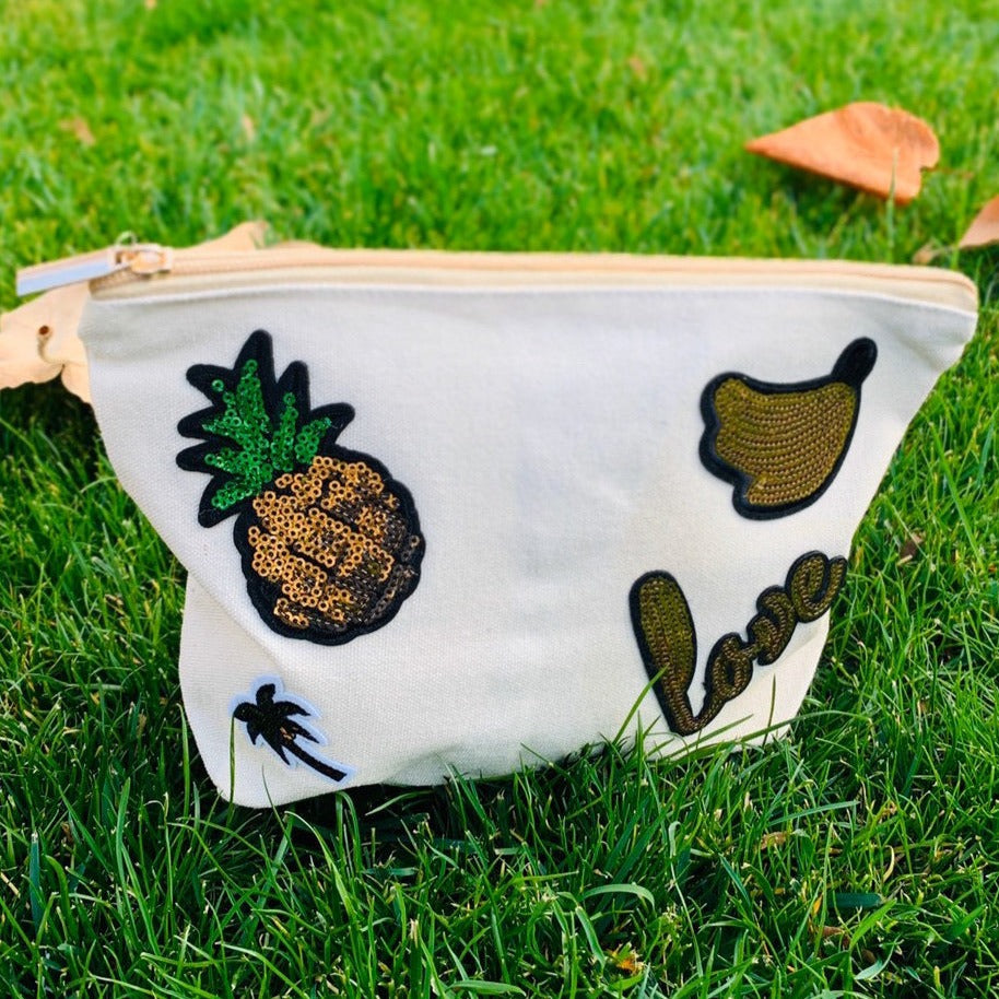 Tropics Pouch in Natural
