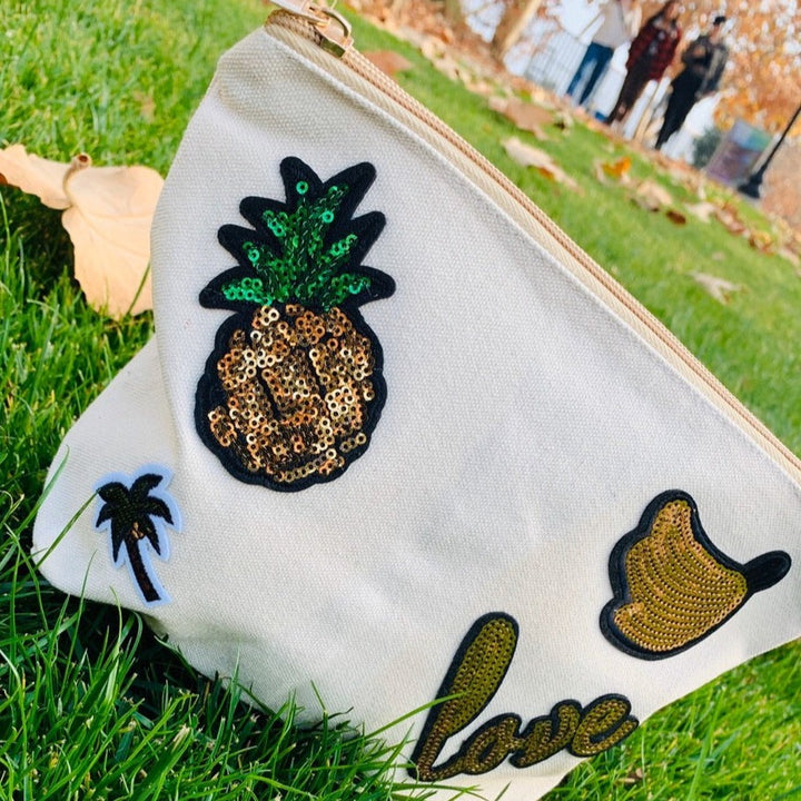 Tropics Pouch in Natural