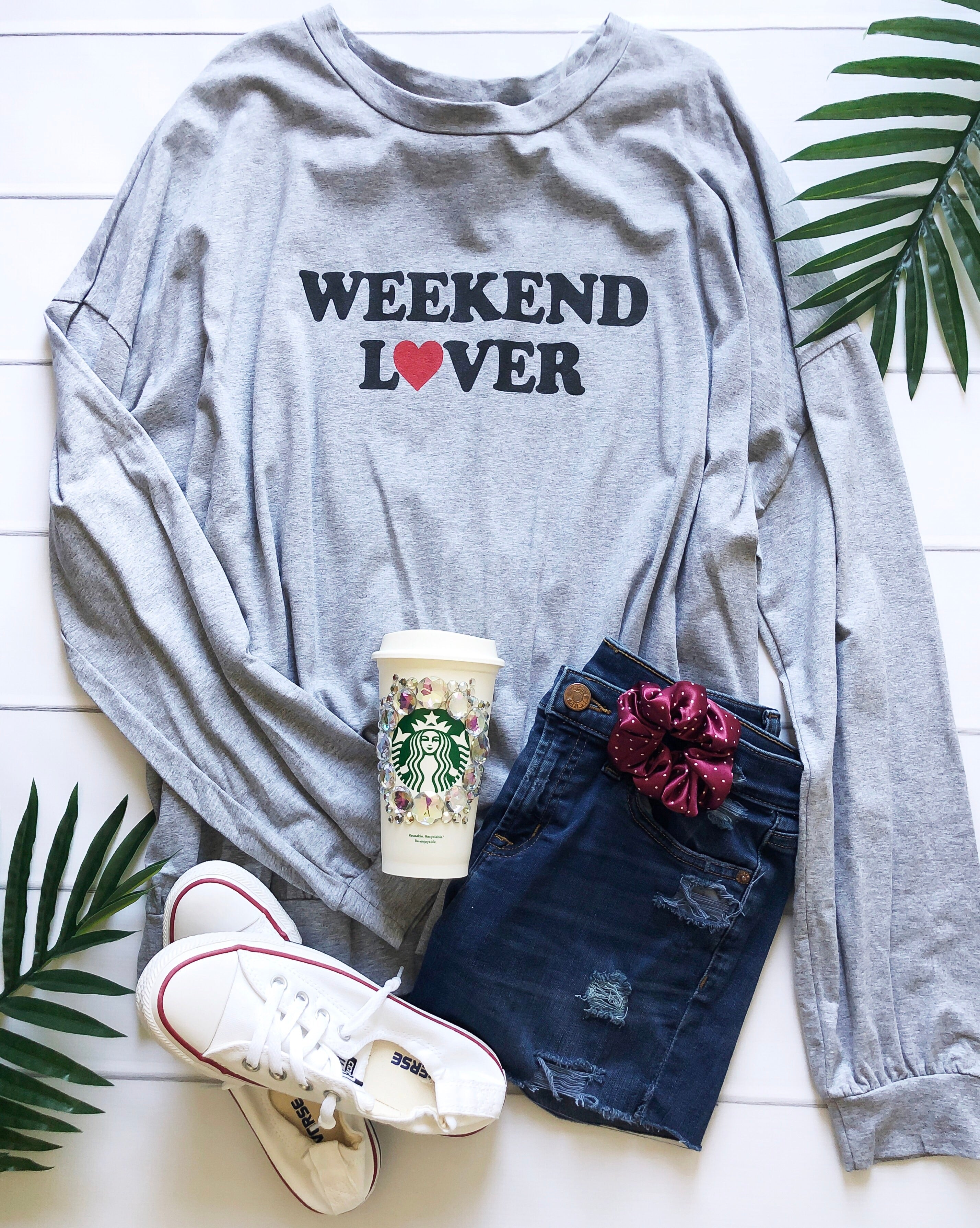Weekend Lover Graphic Sweatshirt - Babe Outfitters