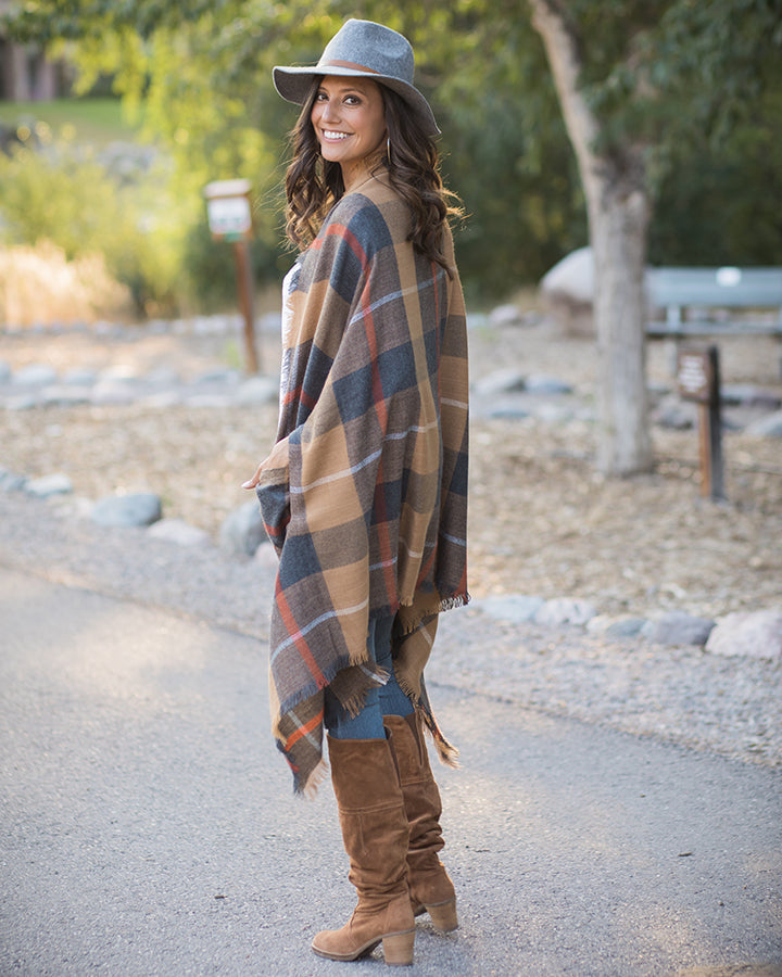 Grace & Lace Pocket Poncho/Scarf